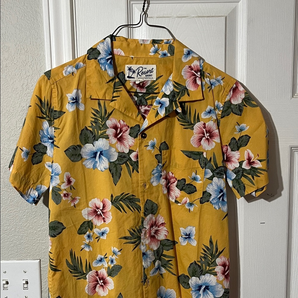 Aeropostale floral shirt
